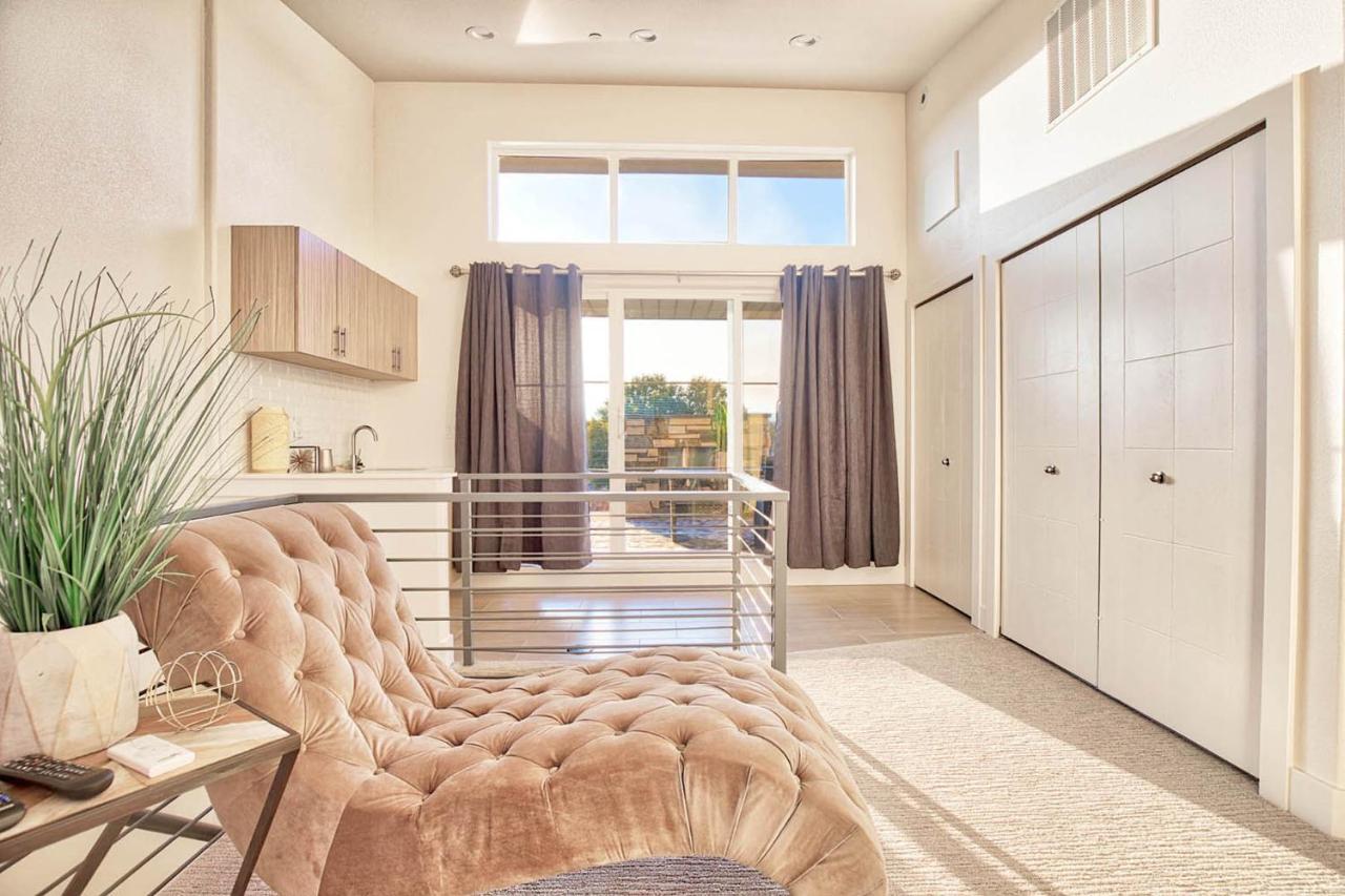 Beautiful 3 Bedroom Townhouse In Old Town North, Brewery District Φορτ Κόλινς Εξωτερικό φωτογραφία