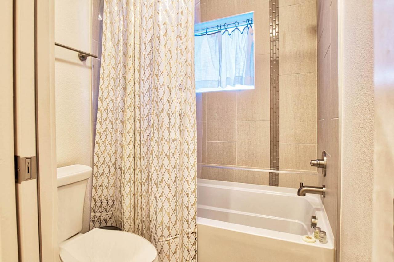 Beautiful 3 Bedroom Townhouse In Old Town North, Brewery District Φορτ Κόλινς Εξωτερικό φωτογραφία